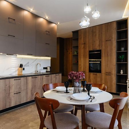 Luxury Apartments Smart House Uzjhorod Eksteriør bilde