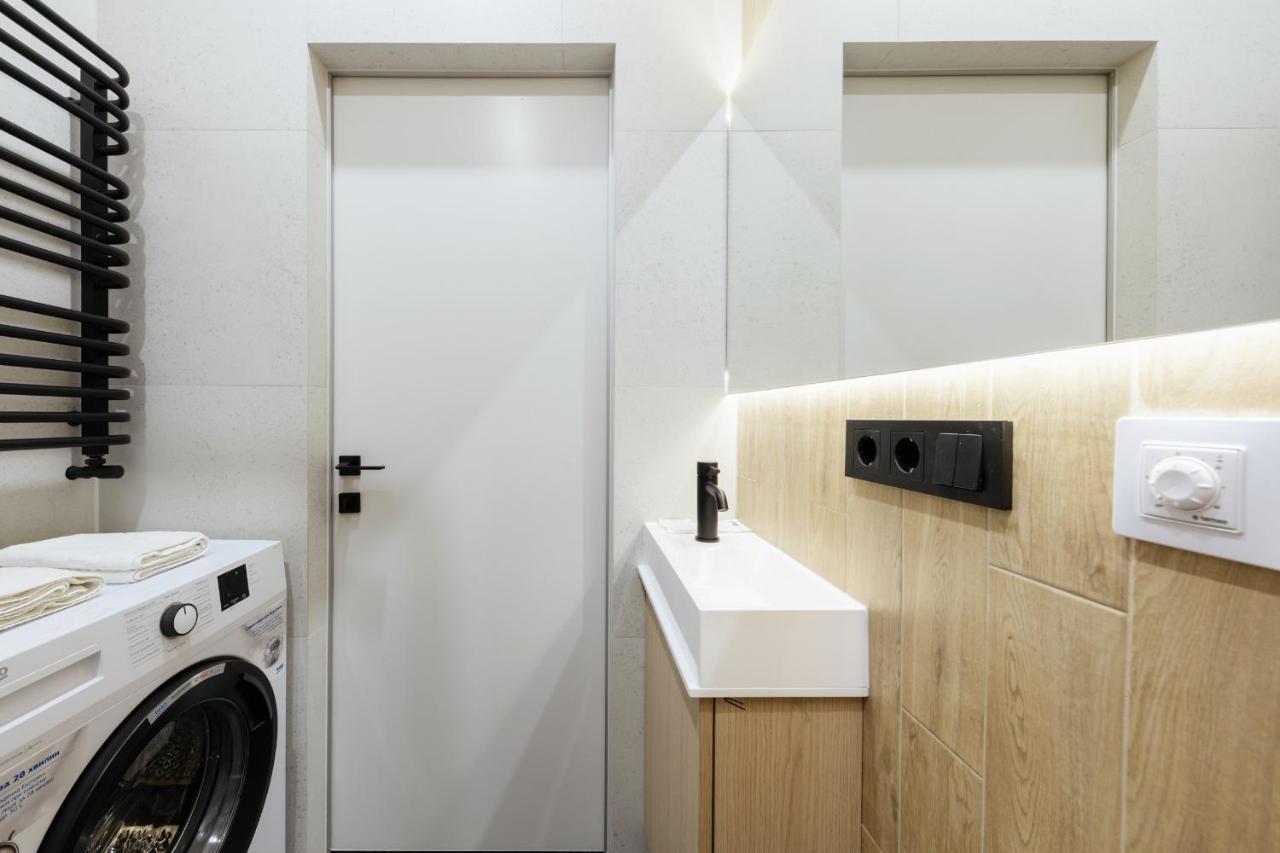 Luxury Apartments Smart House Uzjhorod Eksteriør bilde