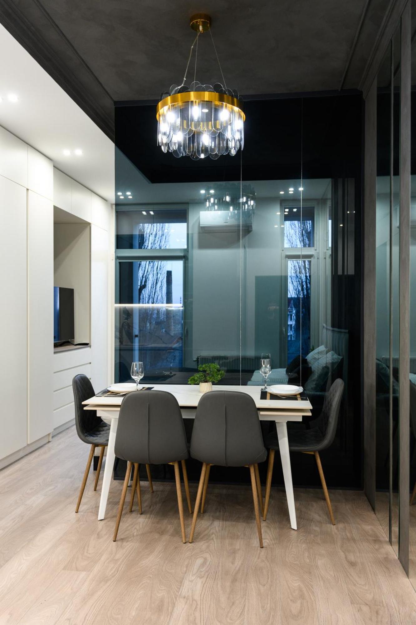 Luxury Apartments Smart House Uzjhorod Eksteriør bilde