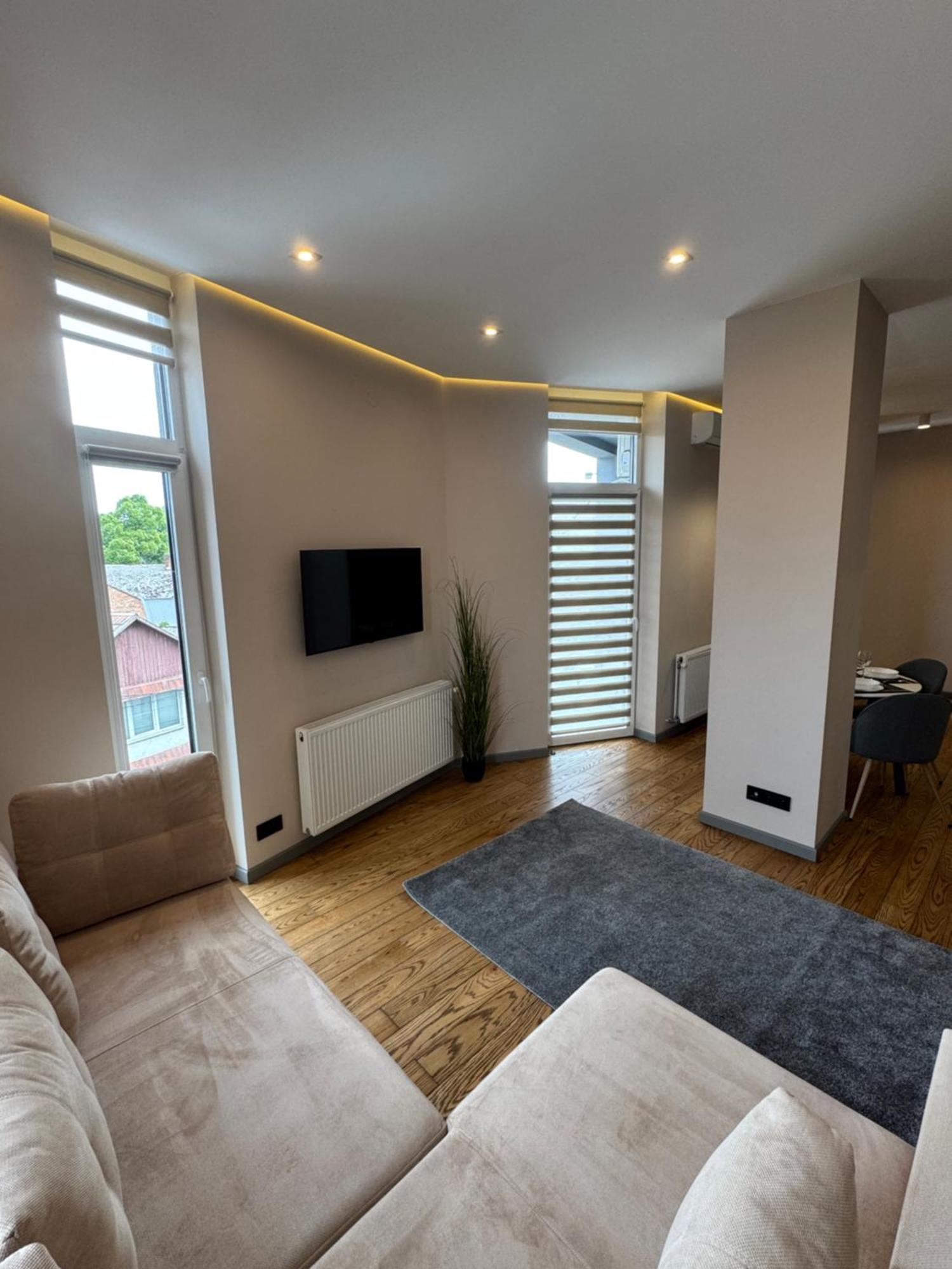 Luxury Apartments Smart House Uzjhorod Eksteriør bilde